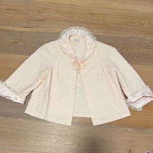 Vintage 1950's Quilted Dainty Puff by Barbizon Bed Jacket Robe soft pink